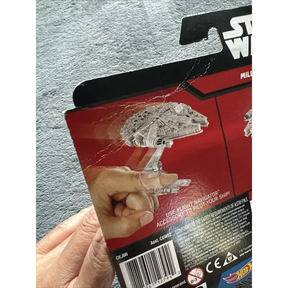 Hot Wheels Star Wars Force Awakens Millennium Falcon Flight Navigator - Picture 3 of 8